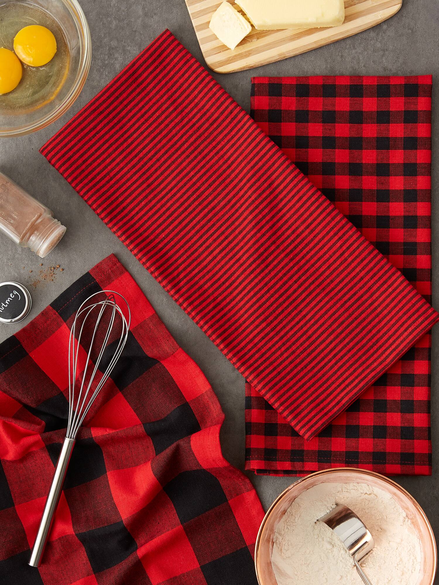 DII® Red/Black Dishtowel Set